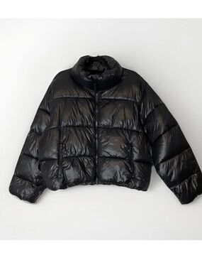 Old Navy Black Cropped Puffer Winter Jacket Coat Large